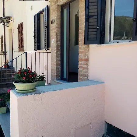 Aqva Fontis Pensionat Campello sul Clitunno